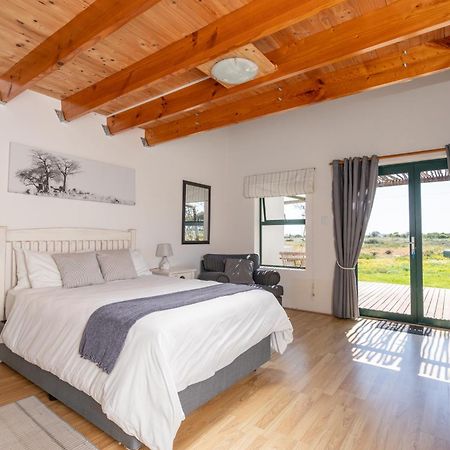 Tortoise Trail Lodge Langebaan Ngoại thất bức ảnh
