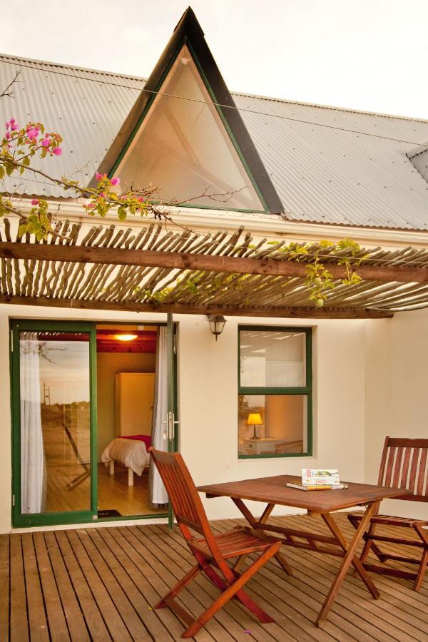 Tortoise Trail Lodge Langebaan Ngoại thất bức ảnh