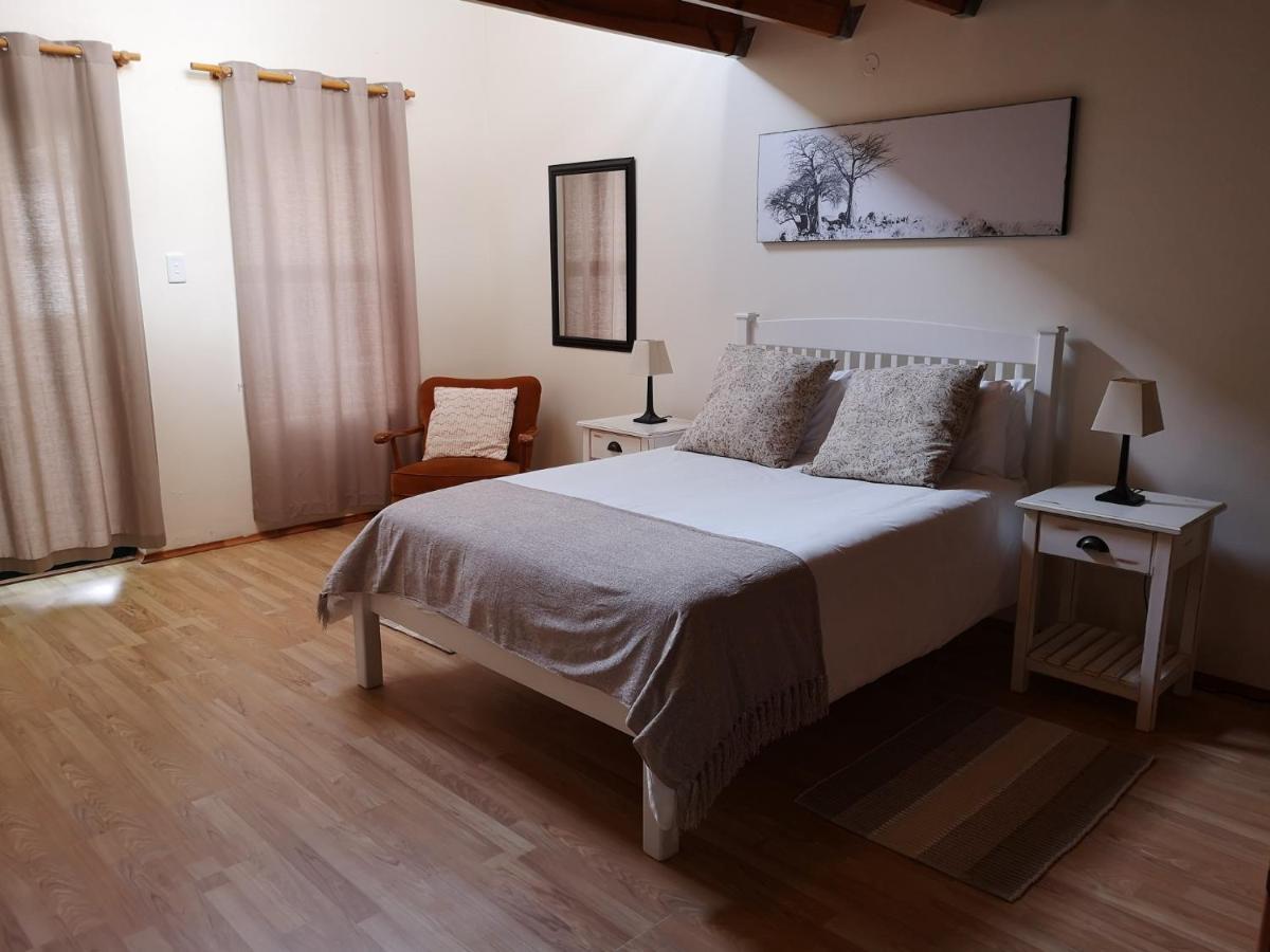 Tortoise Trail Lodge Langebaan Ngoại thất bức ảnh
